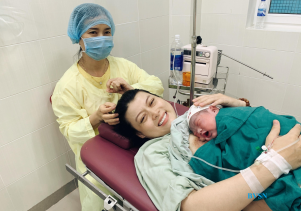 Hành trình “vượt cạn” của mẹ
