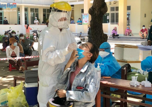 Đặt nhiệm vụ phòng, chống dịch Covid-19 lên hàng đầu