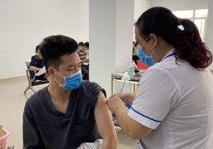 Bộ Y tế hướng dẫn phòng phản ứng phản vệ có thể xảy ra  khi tiêm vắc xin phòng COVID-19
