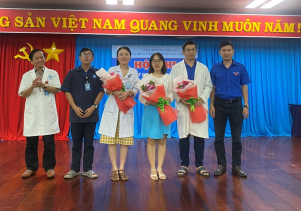 BỆNH VIỆN SẢN-NHI RA MẮT CÂU LẠC BỘ TIẾNG ANH GIAO TIẾP  VÀ CÂU LẠC BỘ NGÂN HÀNG MÁU SỐNG