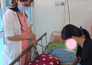 Phụ huynh cần làm gì để phòng tránh bệnh Tay chân miêng (TCM) cho con?
