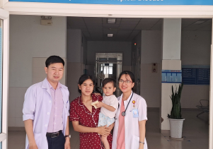 BVSN tỉnh tích cực điều trị cho bệnh nhân nhi Tay chân miệng độ 4.
