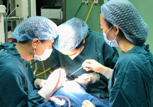Thông báo phẫu thuật MIỄN PHÍ cho bệnh nhân khe hở môi vòm miệng.