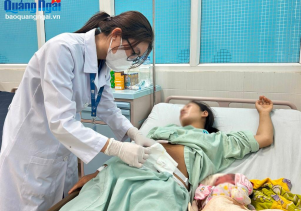 Vỡ tử cung do tự sinh con tại nhà