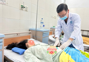 Mổ cấp cứu cứu sống Sản phụ Suy thai cấp Ối vỡ sớm.