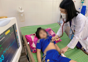 Quảng Ngãi: Tăng đột biến trẻ mắc bệnh hô hấp